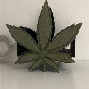 Weed themed organizer box